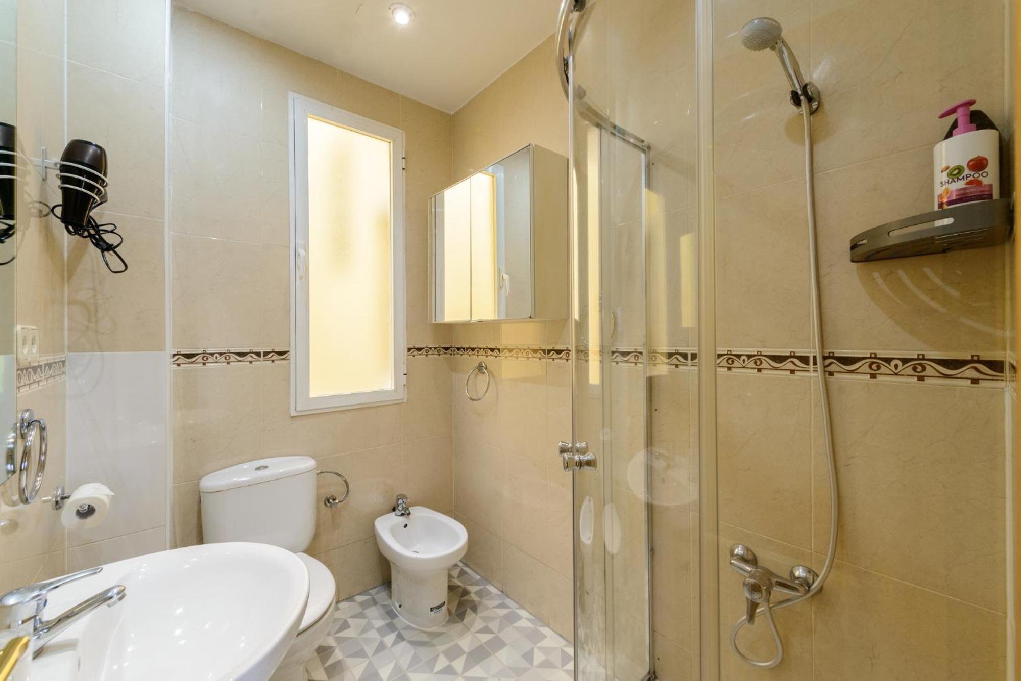 Amplio Piso En Madrid Centro Con Vistas Al Templo De Debod Apartman Kültér fotó