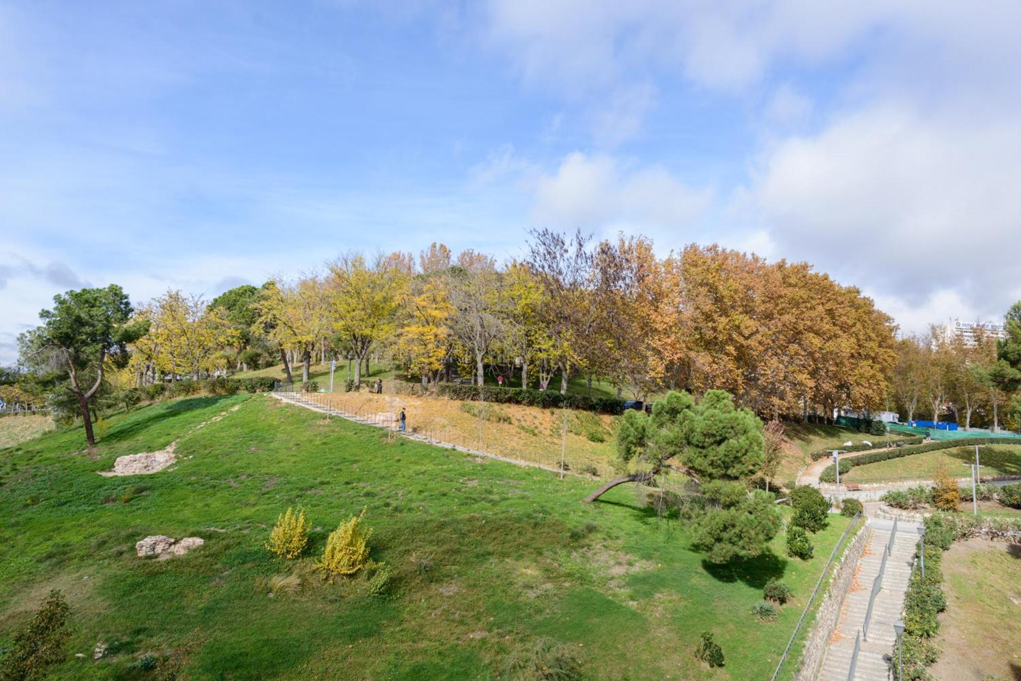 Amplio Piso En Madrid Centro Con Vistas Al Templo De Debod Apartman Kültér fotó